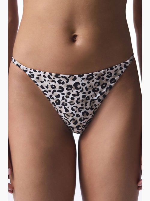 Slip bikini brasiliano leo con stampa leopardata penti - Kiabi Slip bikini brasiliano leo con stampa leopardata penti - Kiabi