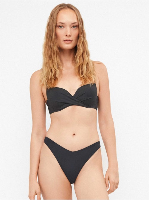 Slip bikini brasiliano taglio a v - Kiabi Slip bikini brasiliano taglio a v - Kiabi