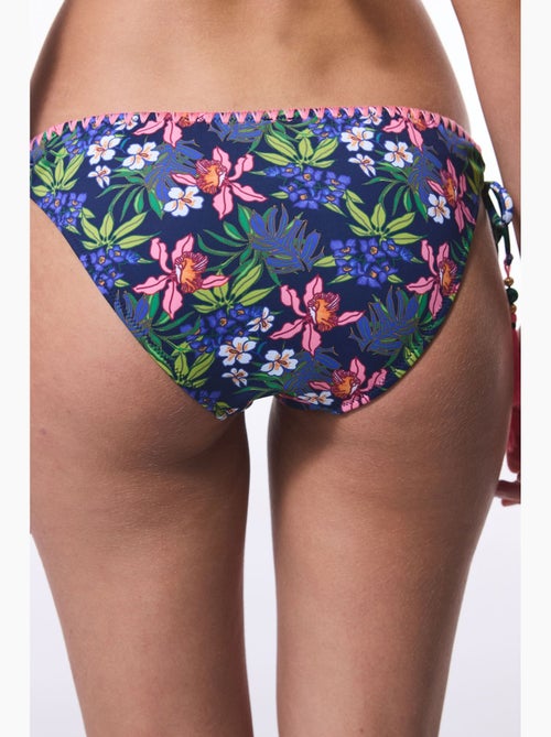 Slip bikini floreale ciele con dettaglio ad anello penti - Kiabi Slip bikini floreale ciele con dettaglio ad anello penti - Kiabi