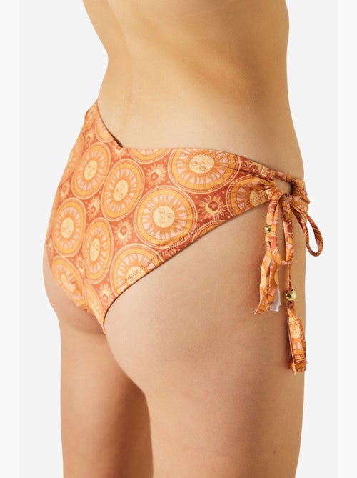 Slip bikini mayi con laccetti a v penti - Kiabi Slip bikini mayi con laccetti a v penti - Kiabi