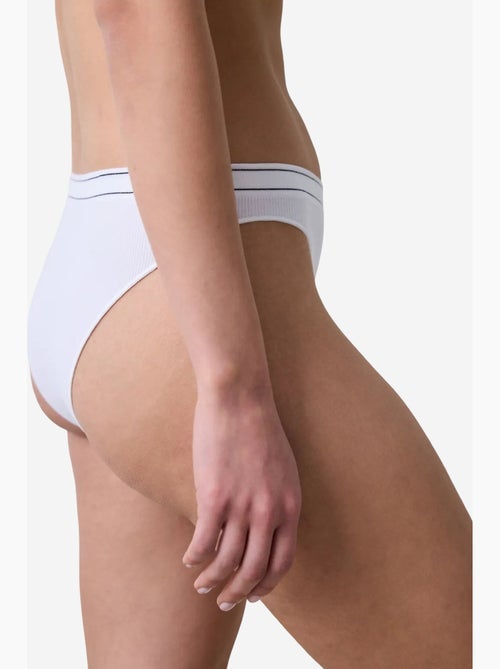 Slip brasiliana senza cuciture bianco sporco penti - Kiabi Slip brasiliana senza cuciture bianco sporco penti - Kiabi