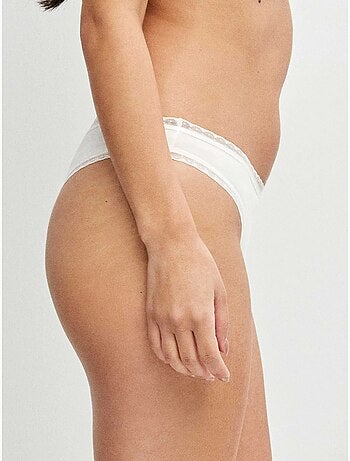 Slip brasiliano con gallone di plumetis