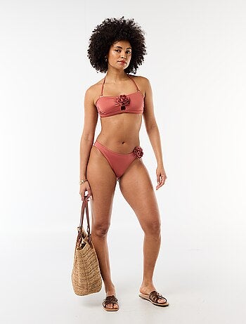 Slip da bagno con fiore in rilievo