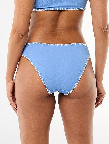 Slip da bagno con impunture a contrasto