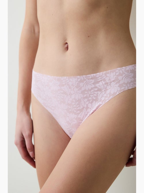 Slip in pizzo con taglio laser invisibile penti - Kiabi Slip in pizzo con taglio laser invisibile penti - Kiabi