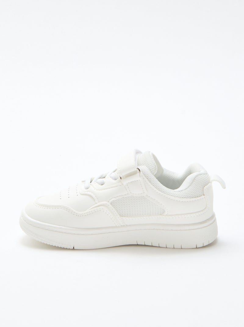 Sneaker basse con strappo tinta unita Bianco - Kiabi