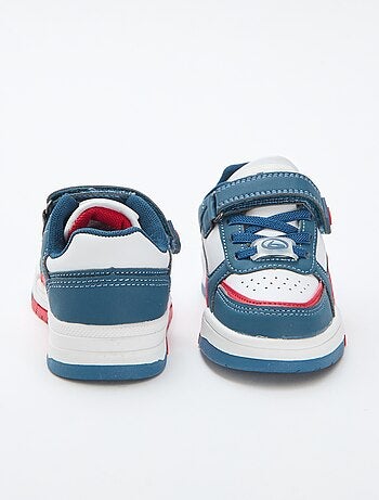 Sneaker basse con velcro