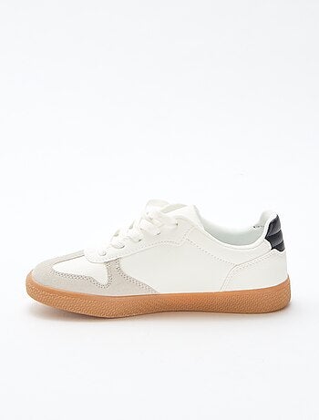 Sneaker basse in suede con inserto a contrasto