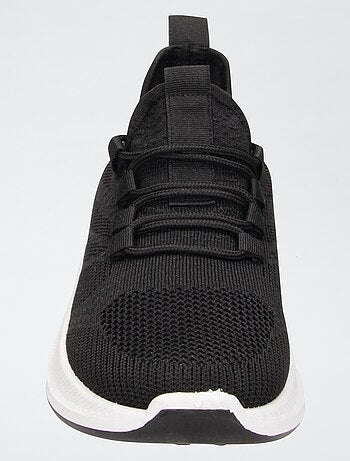 Sneakers a calzino con lacci elastici