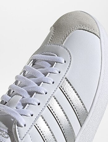 Sneakers 'adidas' con finto camoscio