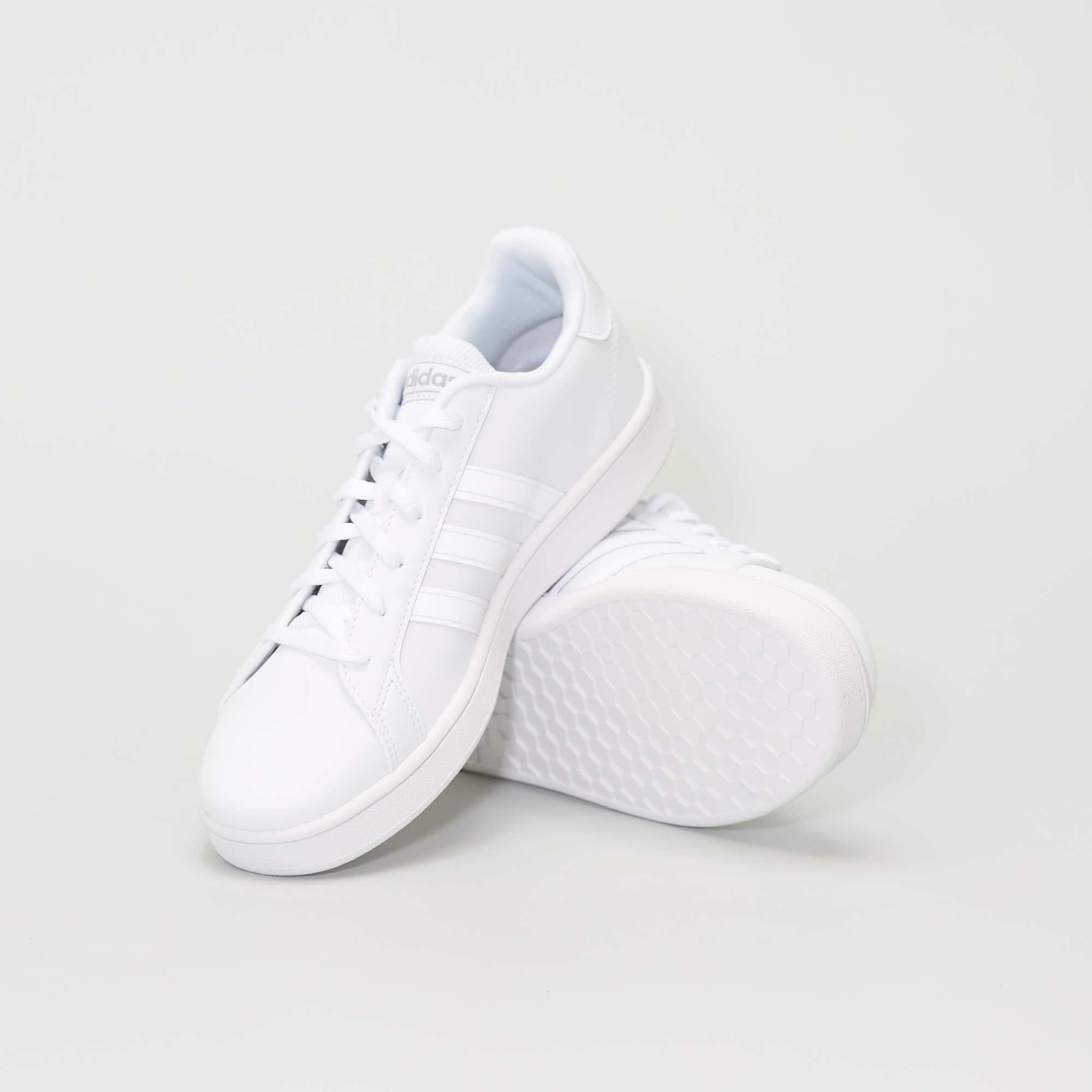 adidas grand court 2.0 beige