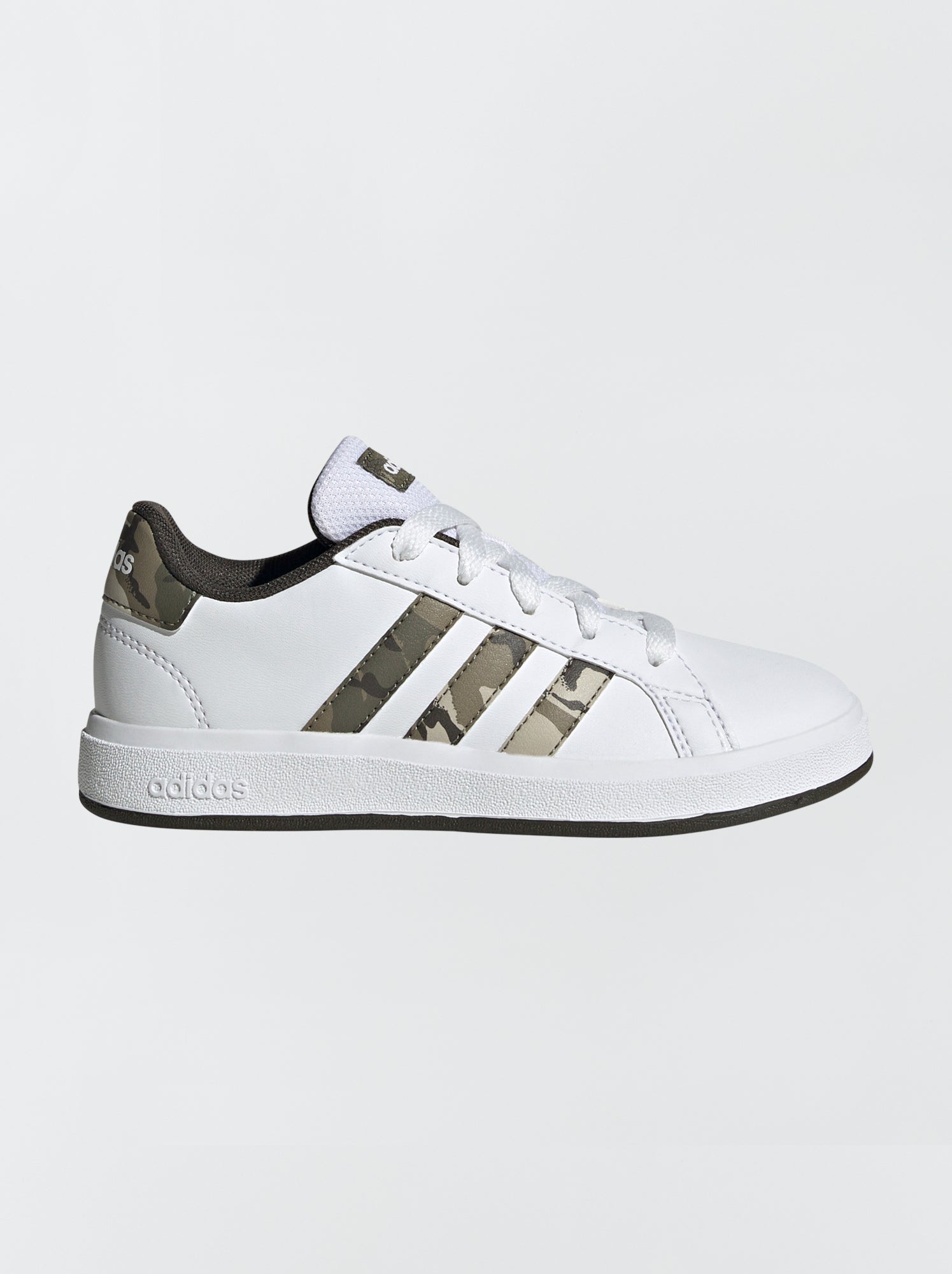 Sneakers adidas militari bianco Kiabi 45.00