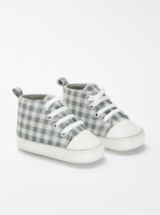 Sneakers alte a quadri