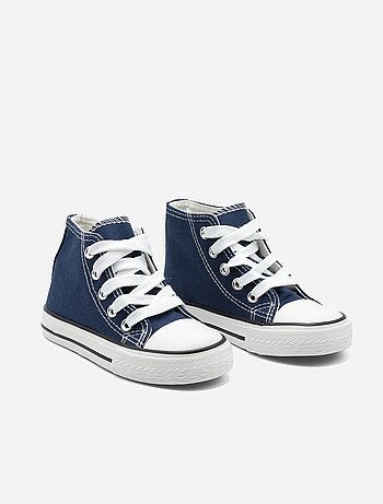 Sneakers alte con lacci