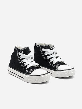 Sneakers alte con lacci