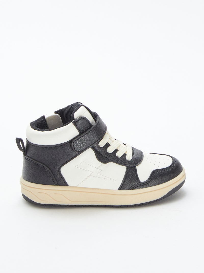 Sneakers alte con strappi e lacci Nero - Kiabi