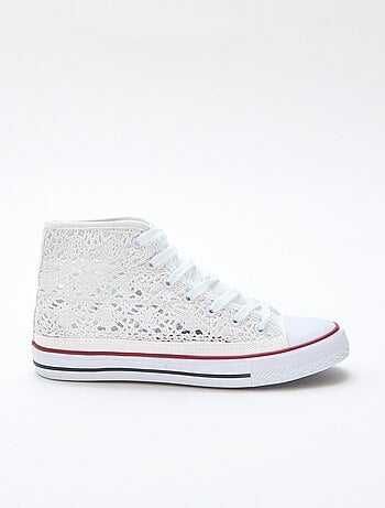 Sneakers alte in macramè