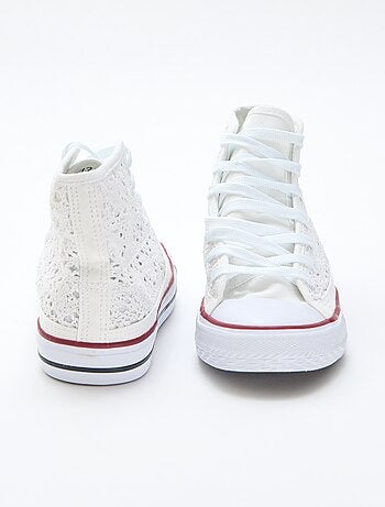 Sneakers alte in macramè