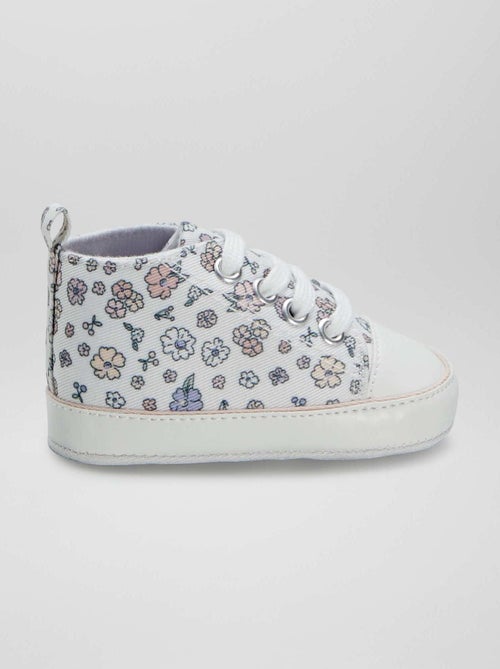 Sneakers alte in tela a fiori - Kiabi