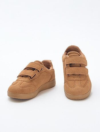 Sneakers basse con apertura a 2 strappi