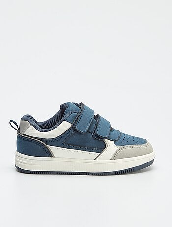 Sneakers basse con apertura a strappo