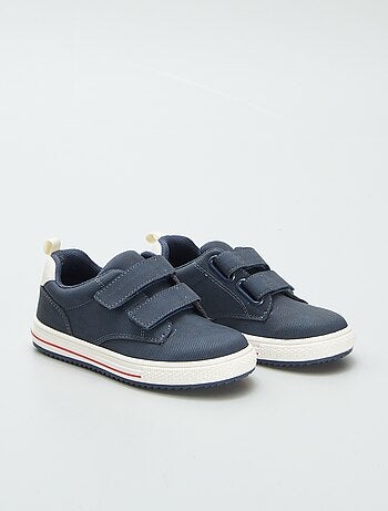 Sneakers basse con apertura a strappo