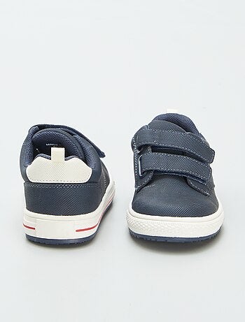 Sneakers basse con apertura a strappo