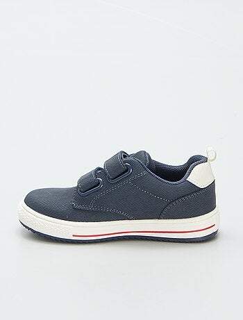 Sneakers basse con apertura a strappo