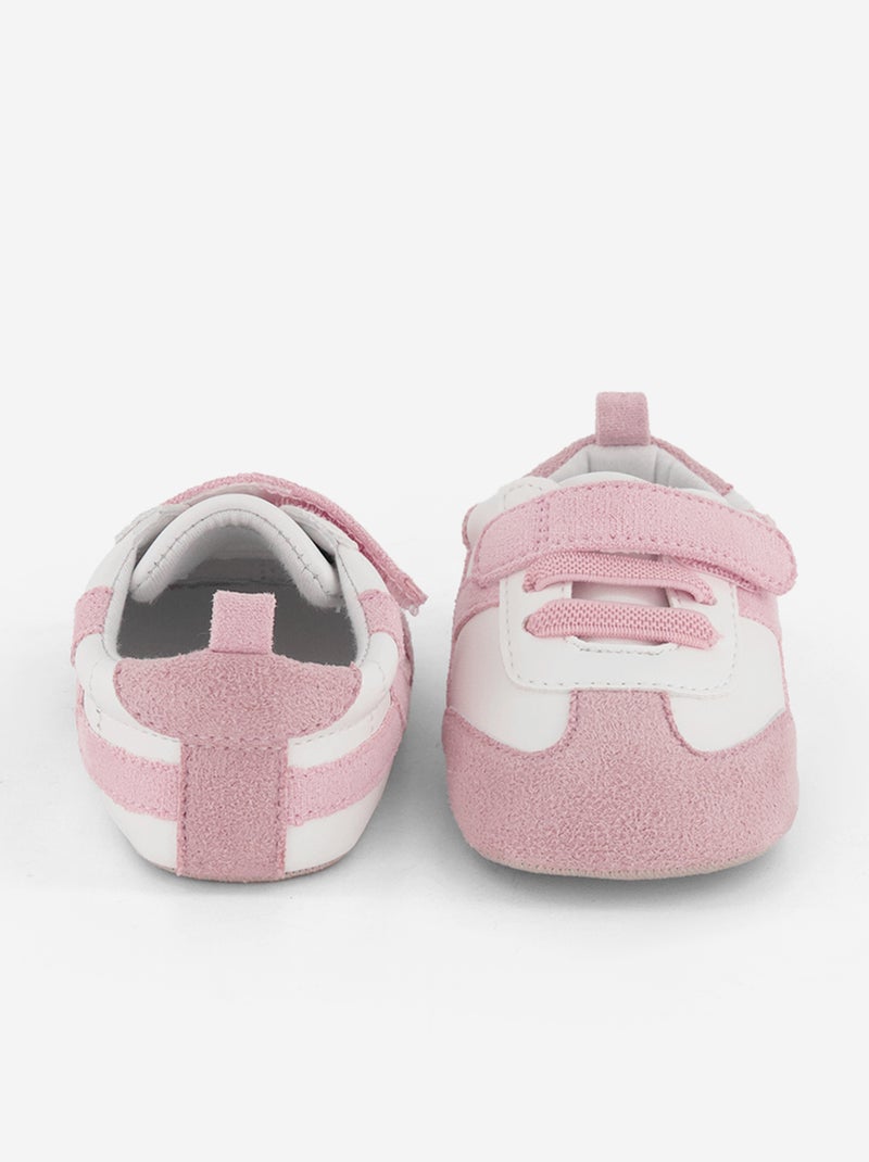 Sneakers basse con apertura a strappo e lacci Rosa - Kiabi