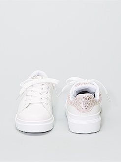 Sneakers basse con applicazione - Kiabi