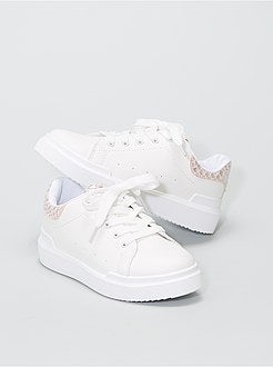 Sneakers basse con applicazione - Kiabi