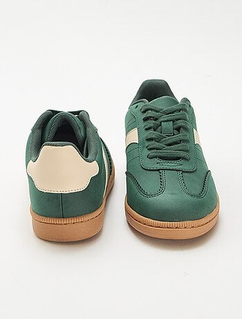 Sneakers basse con inserti a contrasto