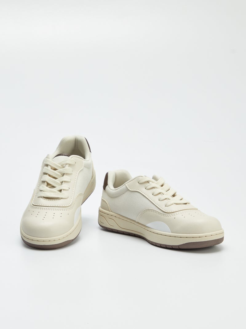 Sneakers basse con lacci beige - Kiabi