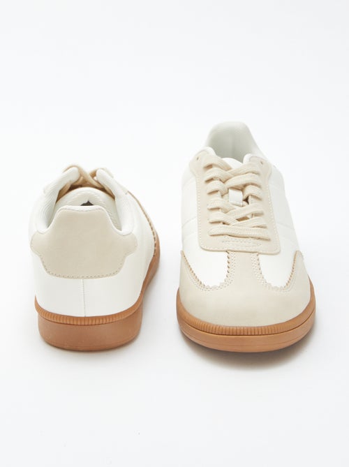 Sneakers basse con lacci - Kiabi