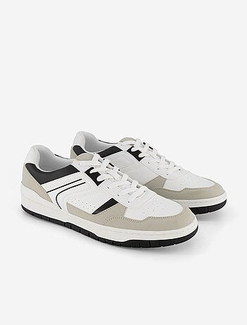 Sneakers basse con lacci