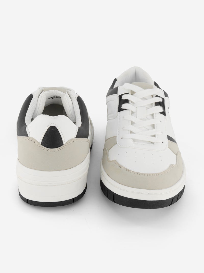 Sneakers basse con lacci Bianco - Kiabi