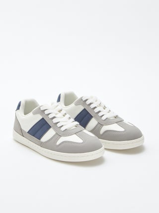 Sneakers basse con lacci