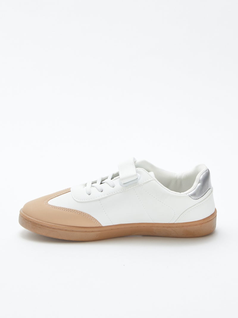 Sneakers basse con lacci elasticizzati + strappo BIANCO - Kiabi