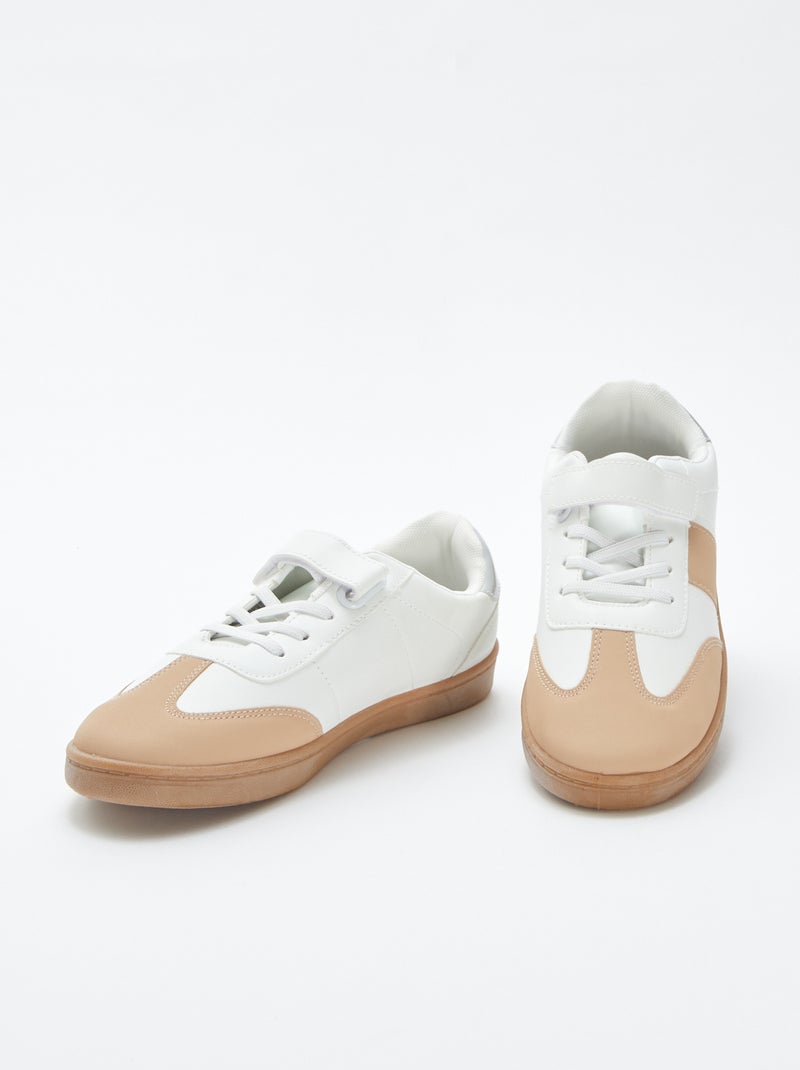 Sneakers basse con lacci elasticizzati + strappo BIANCO - Kiabi
