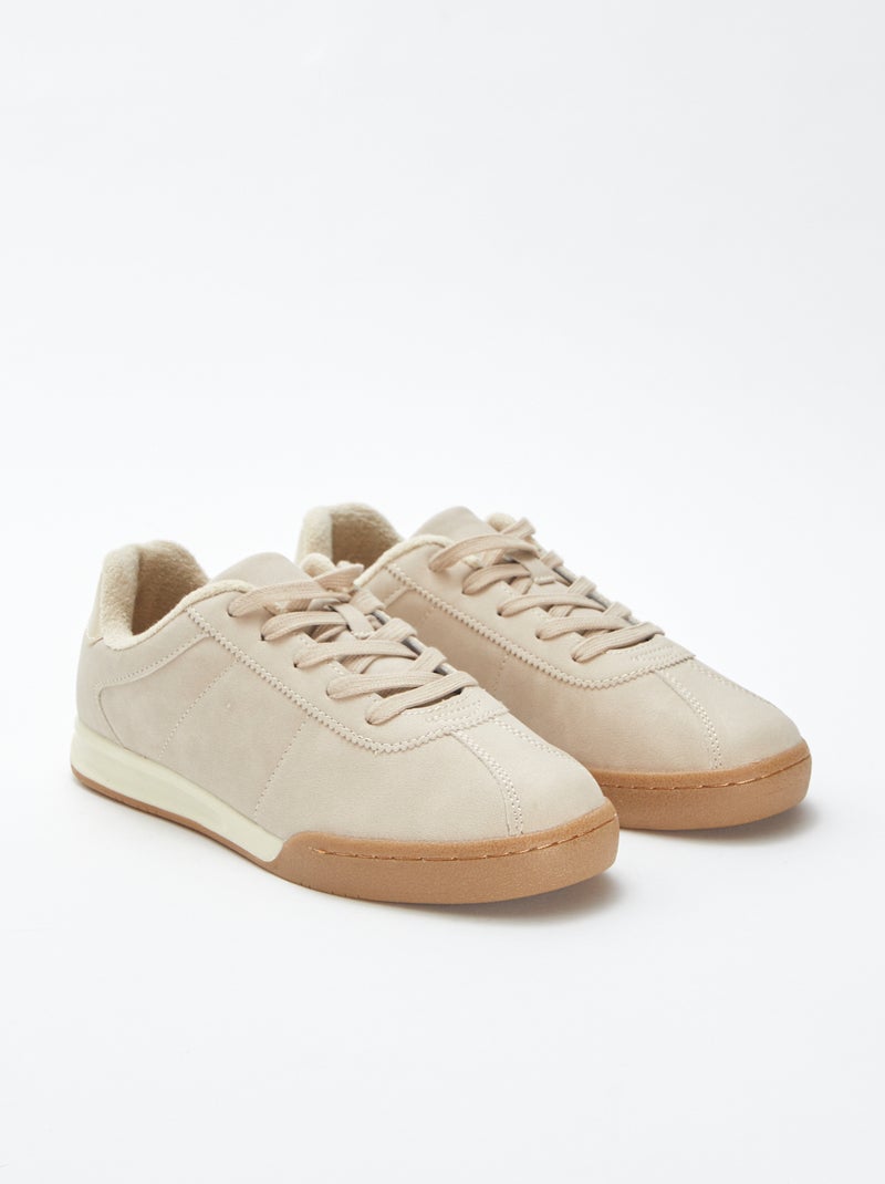Sneakers basse con lacci marrone - Kiabi
