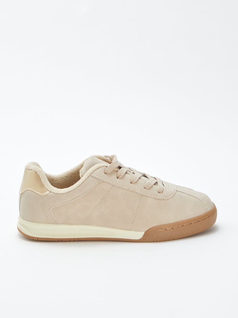 Sneakers basse con lacci marrone - Kiabi