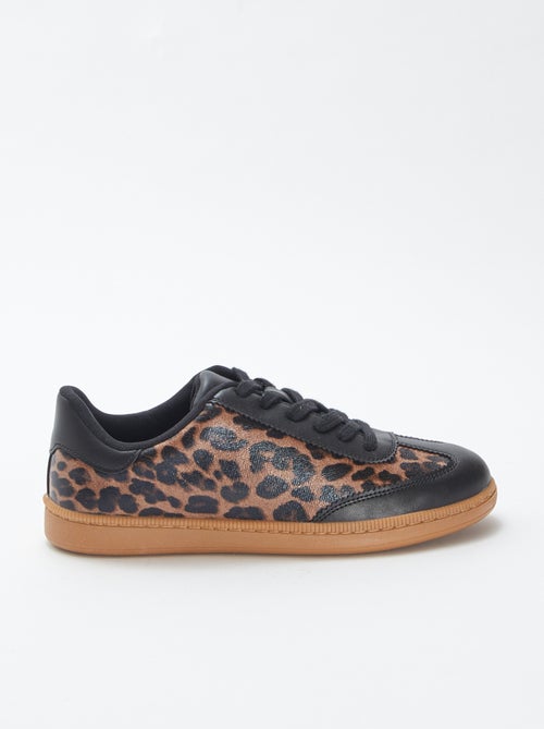 Sneakers basse con stampa leopardata - Kiabi