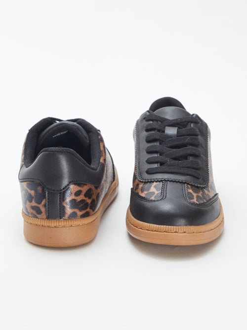 Sneakers basse con stampa leopardata - Kiabi