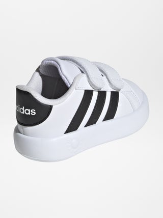 Sneakers basse con strappi 'adidas'