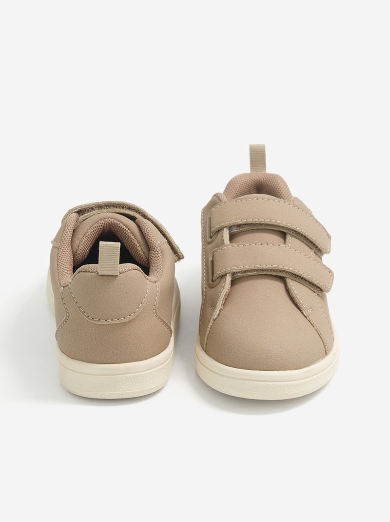 Sneakers basse con strappi Beige - Kiabi