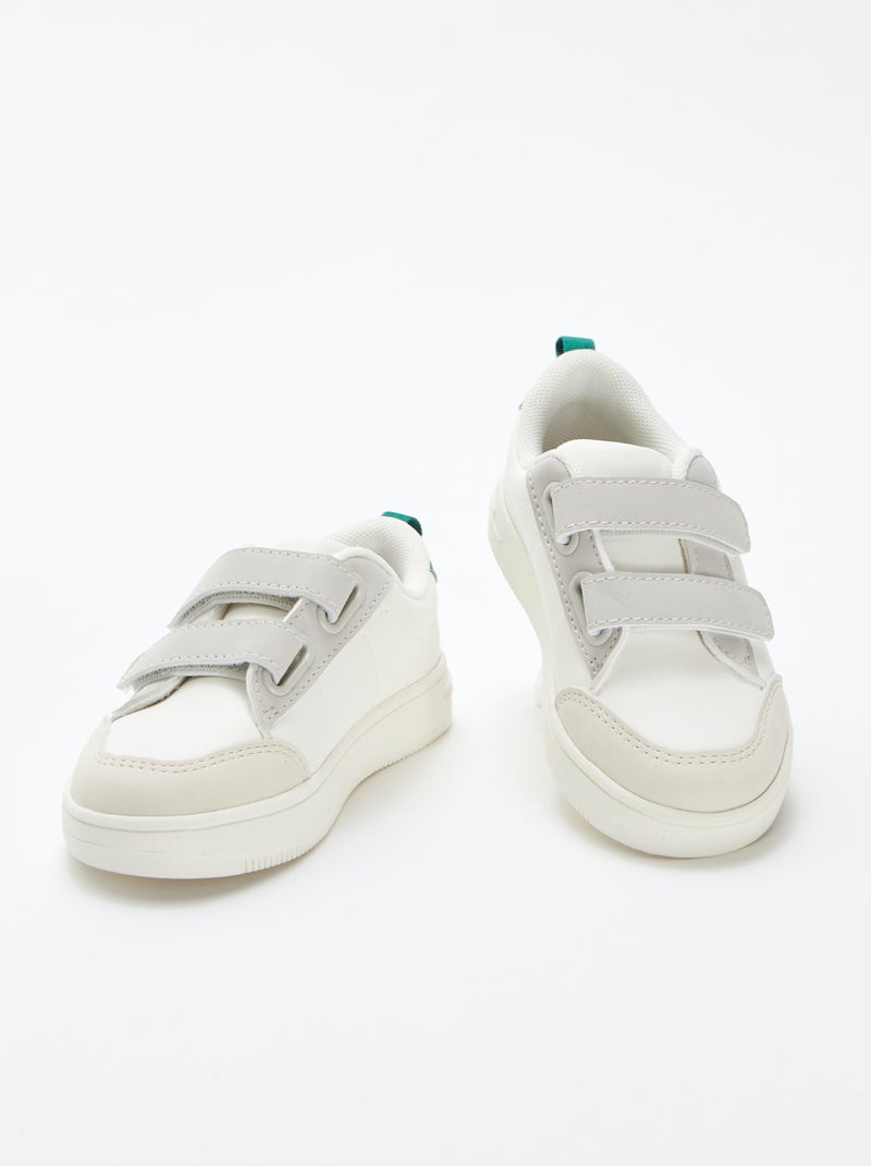 Sneakers basse con strappi BIANCO - Kiabi