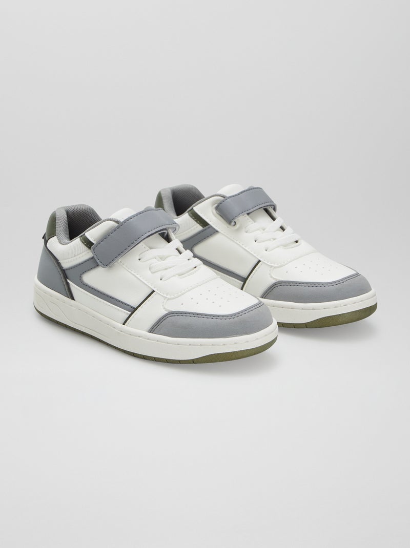 Sneakers basse con strappi e lacci BIANCO - Kiabi