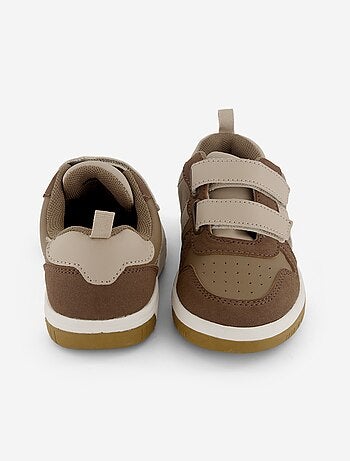 Sneakers basse con strappi