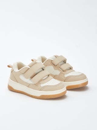 Sneakers basse con strappi tipo skate