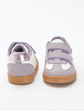 Sneakers basse con strappi